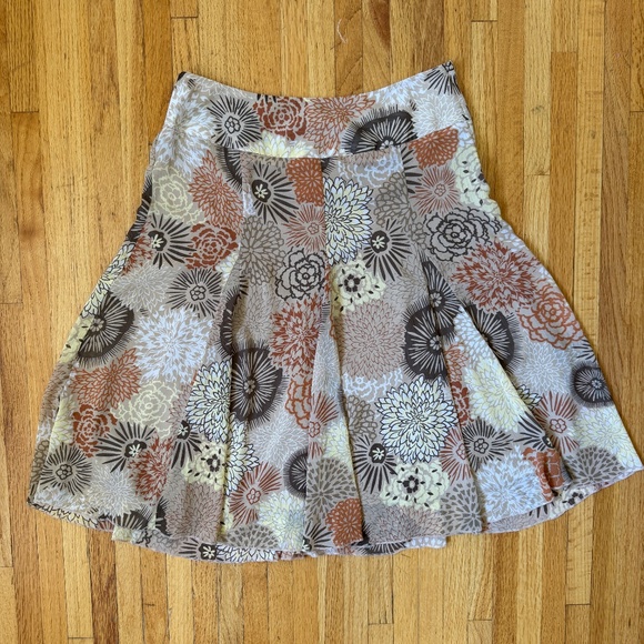 Y2K Lightweight Flowy MIDI Boho Floral Skirt - Picture 4 of 8